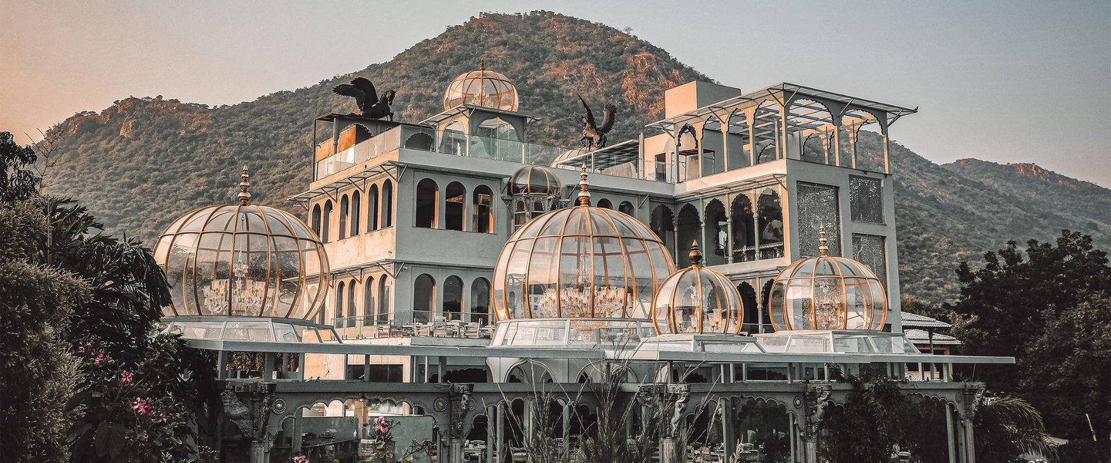 theroyal_retreat_bn (1)