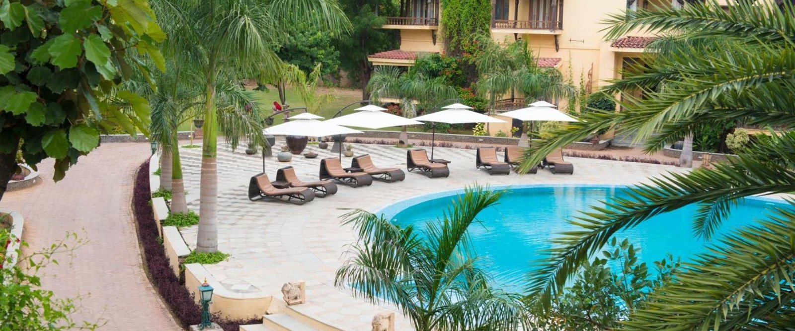 theroyal_retreat_bn (4)